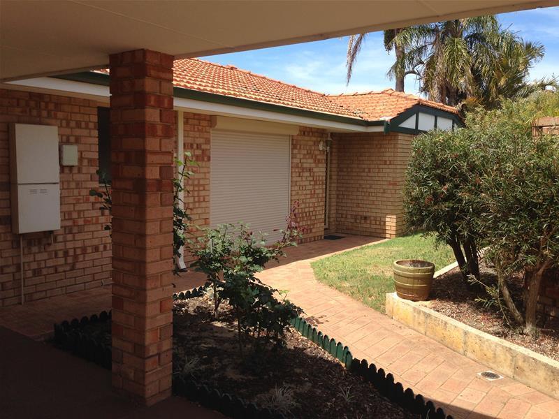 4B Lorrimar Place, Murdoch, WA 6150