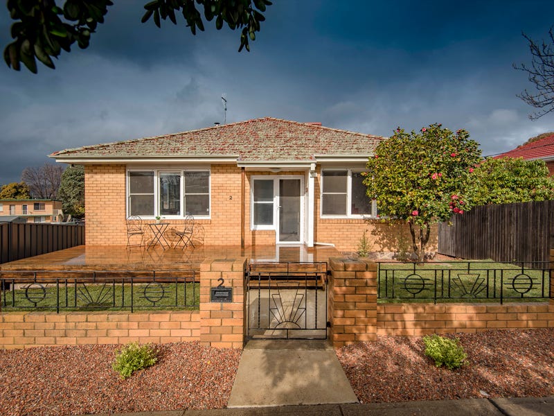 2 Hazelwood Street, Karabar, NSW 2620 2 Hazelwood Street, Karabar, NSW 2620