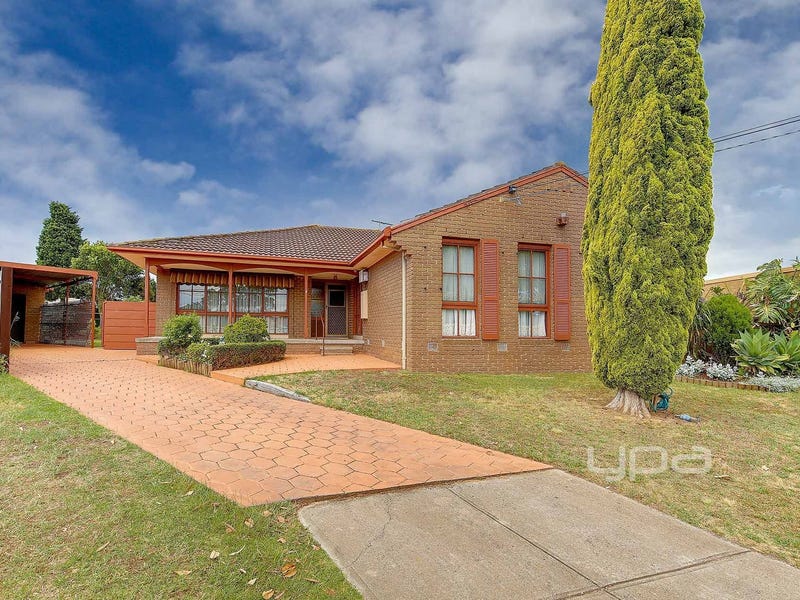 11 Serpentine Court, Werribee, Vic 3030 Property Details