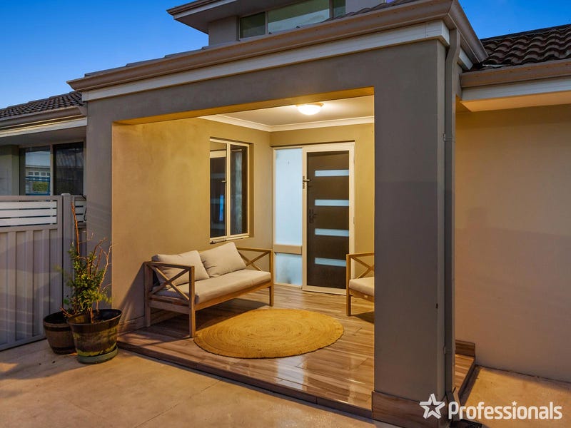 21 Lookout Vista, Singleton, WA 6175 Property Details