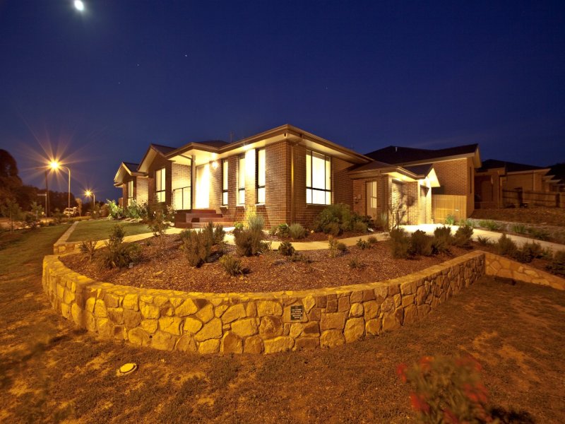 43 Tennyson Drive, Queanbeyan, NSW 2620 Property Details