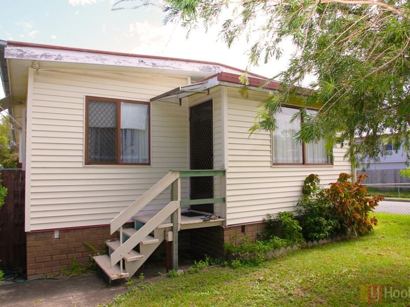 121 Scarborough Road, Redcliffe, Qld 4020 Property Details