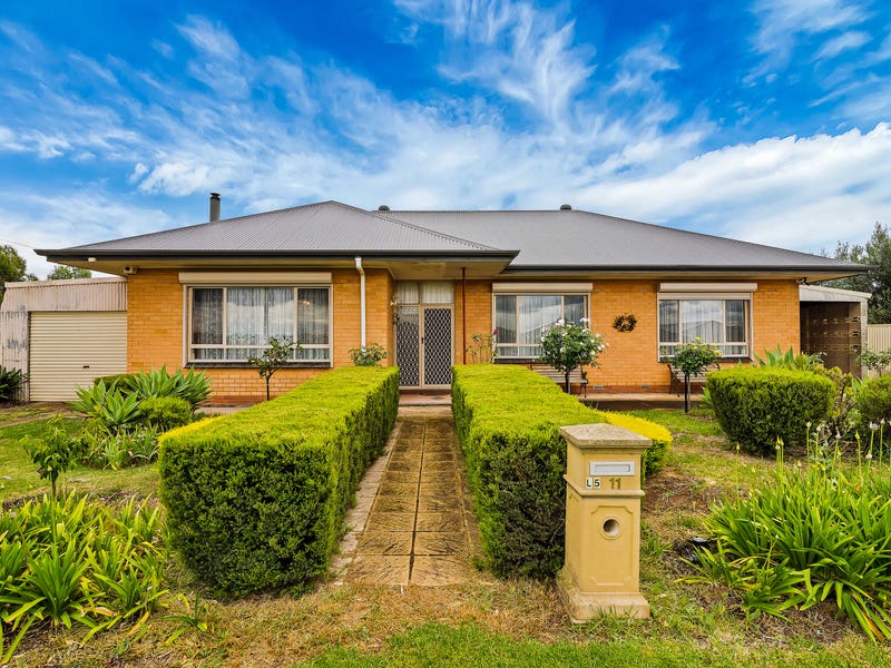11 Barker Road, Waterloo Corner, SA 5110