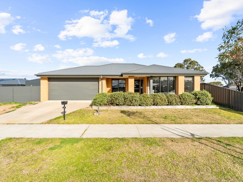 4 Peters Drive, Stratford, Vic 3862 House for Sale