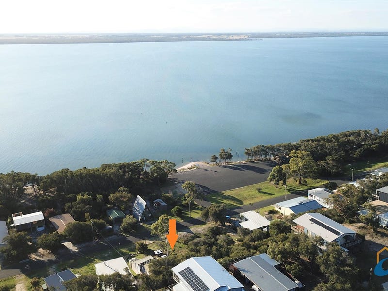 39 Seagull Drive, Loch Sport, VIC 3851