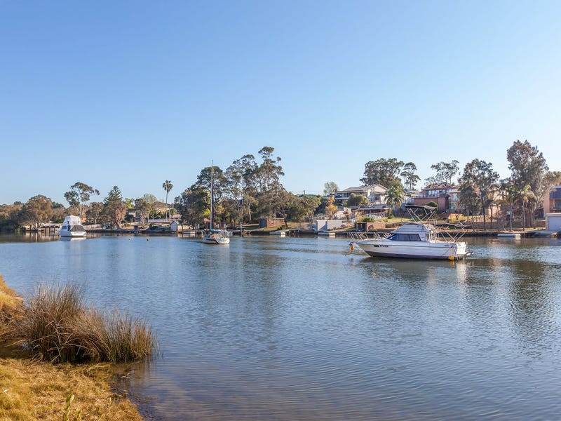 66 Riverview Road, Pleasure Point, NSW 2172