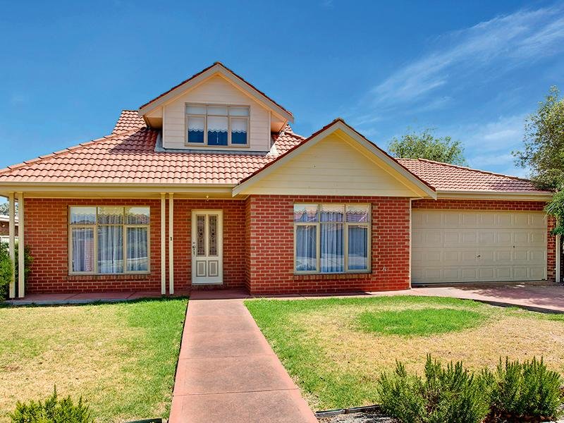 1/139 Cooper Street, Essendon, VIC 3040