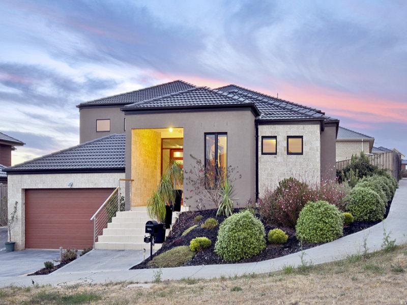16 Beau Vista Drive, Craigieburn, VIC 3064
