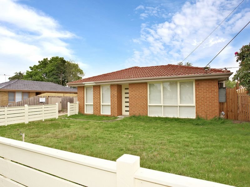 1/23 Clarendon Street, Cranbourne, Vic 3977 Property Details