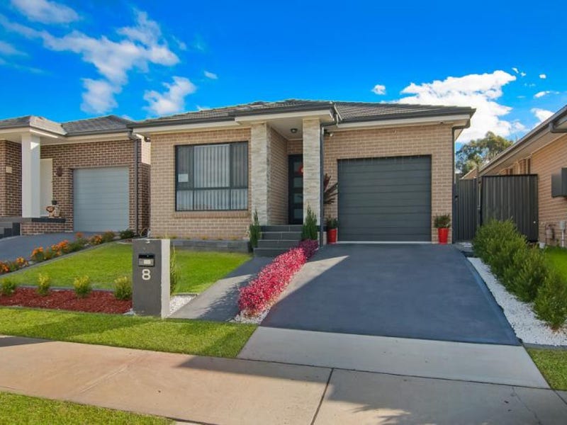8 Fishburn Street, Jordan Springs, NSW 2747