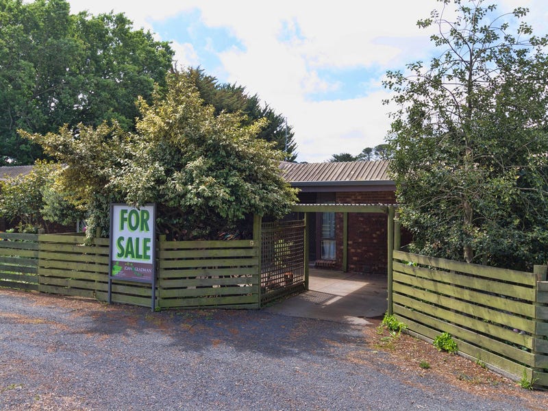 9/55 Anslow Street, Woodend, Vic 3442 Property Details