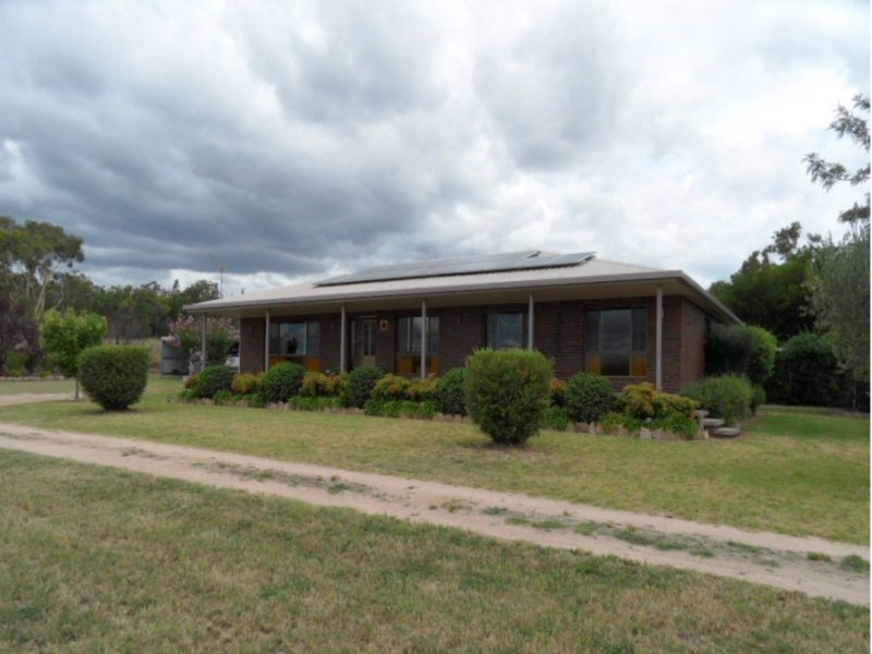 51 Ricca Road, Ballandean, QLD 4382