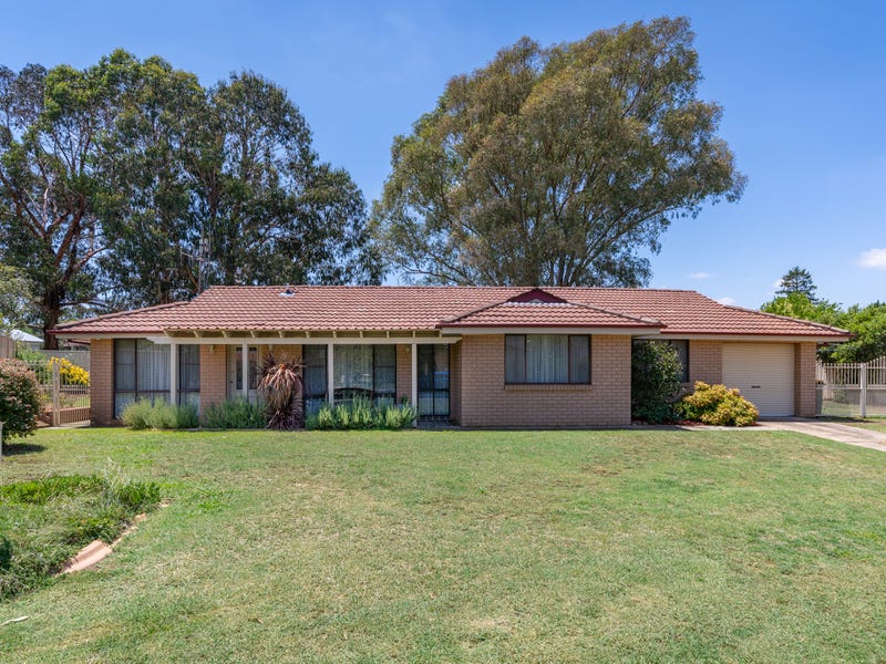 20 WAYSIDE COURT, Kelso, NSW 2795 Property Details