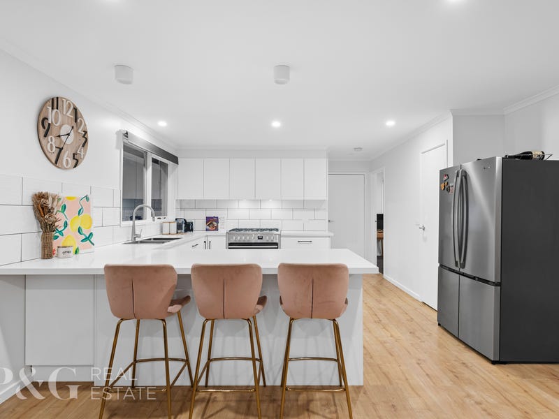 Sold Property Prices & Auction Results in Berwick, VIC 3806 (+2