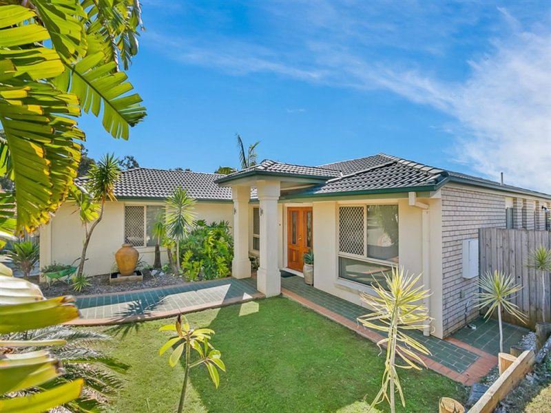 19 Gilchrist Street, Wellington Point, QLD 4160