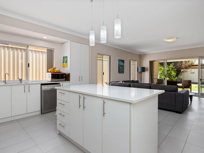 19A Williams Road, Melville, WA 6156 Property Details