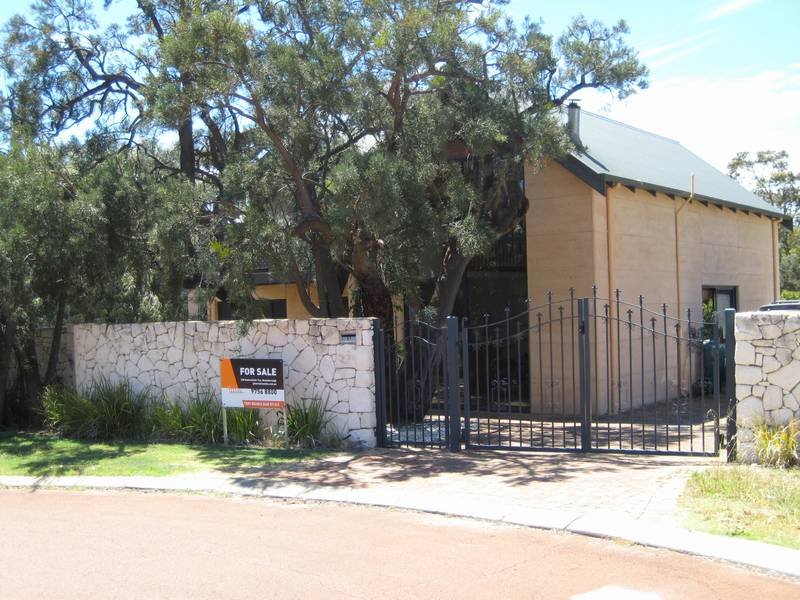 83 NORFOLK STREET, Dunsborough, WA 6281 Property Details