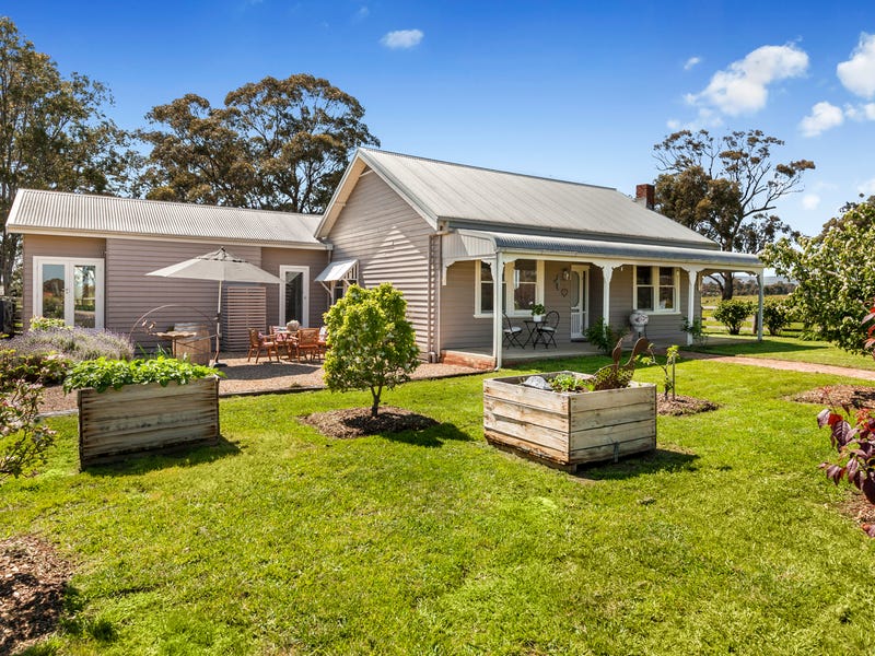 55 Ashes Bridge Road, Tallarook, Vic 3659 Property Details