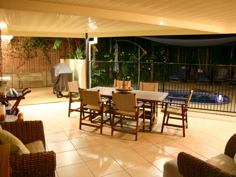 52 Regency Drive, Regents Park, QLD 4118