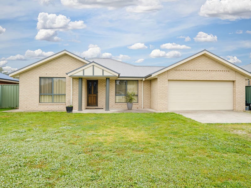 103 Huon Street, Jindera, NSW 2642 Property Details