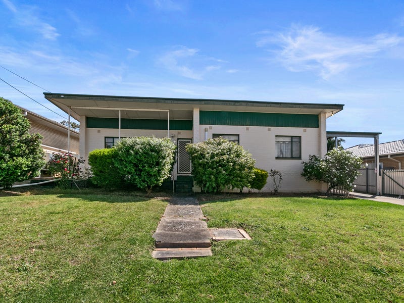 Real Estate & Property for Sale in Aldinga Beach, SA 5173 (+1 location