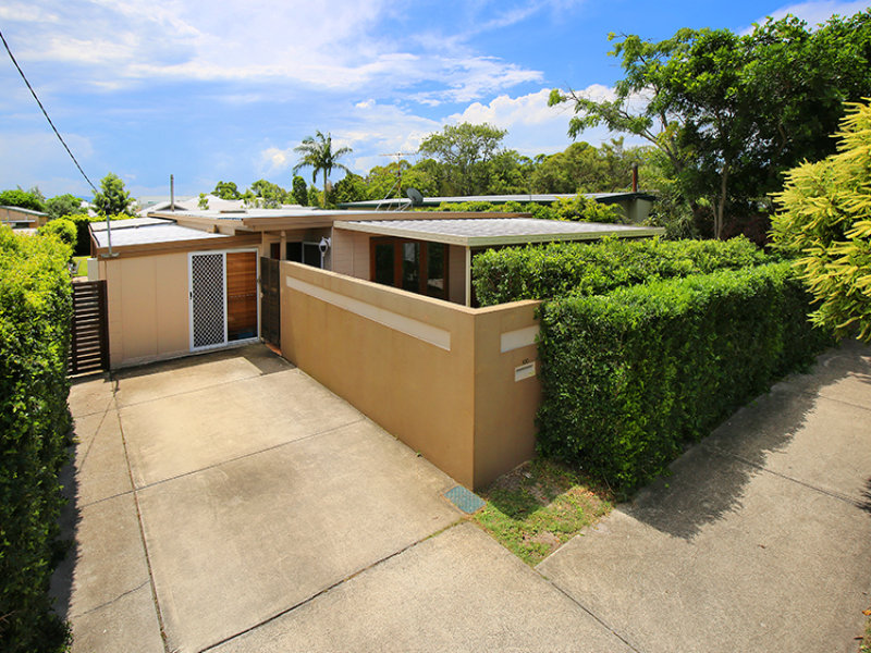 100 Westminster Avenue, Golden Beach, Qld 4551