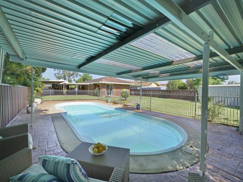 43 Westbourne Avenue, Thirlmere, NSW 2572