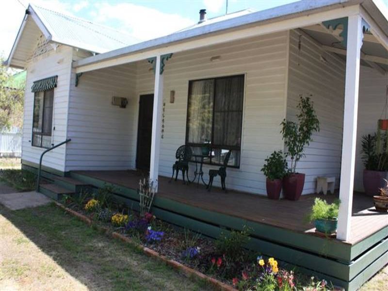 118 Craig Avenue, Warracknabeal, VIC 3393