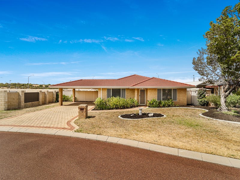 2 Mossdale Pass, Kinross, WA 6028 Property Details