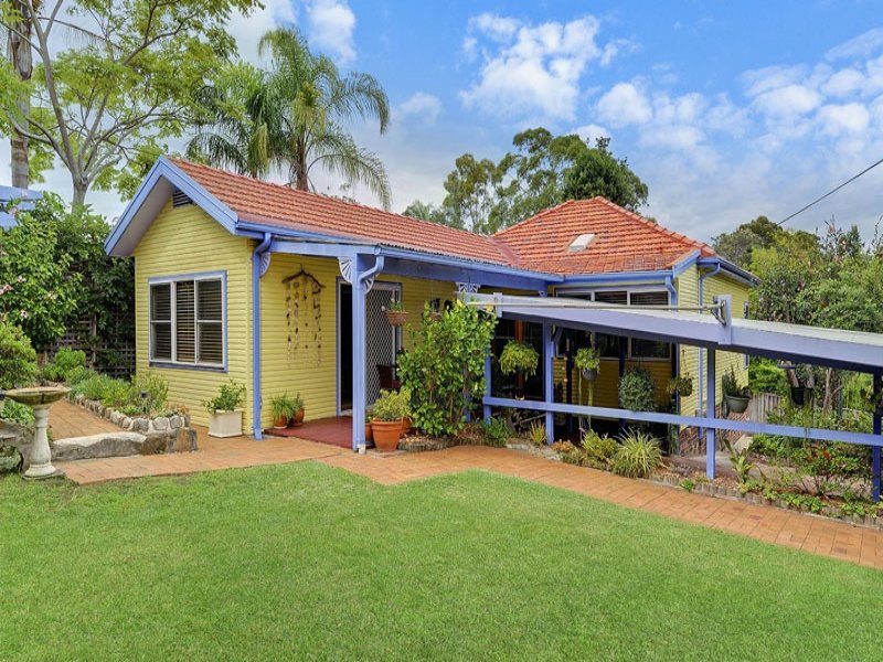 2A Arthur Street, Hornsby, NSW 2077