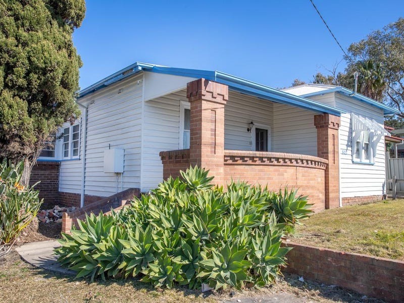 802 Main Road, Edgeworth, NSW 2285 Property Details