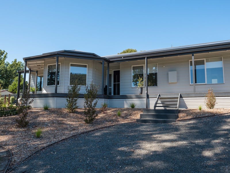 37 Sunds Road, Marysville, Vic 3779 Property Details