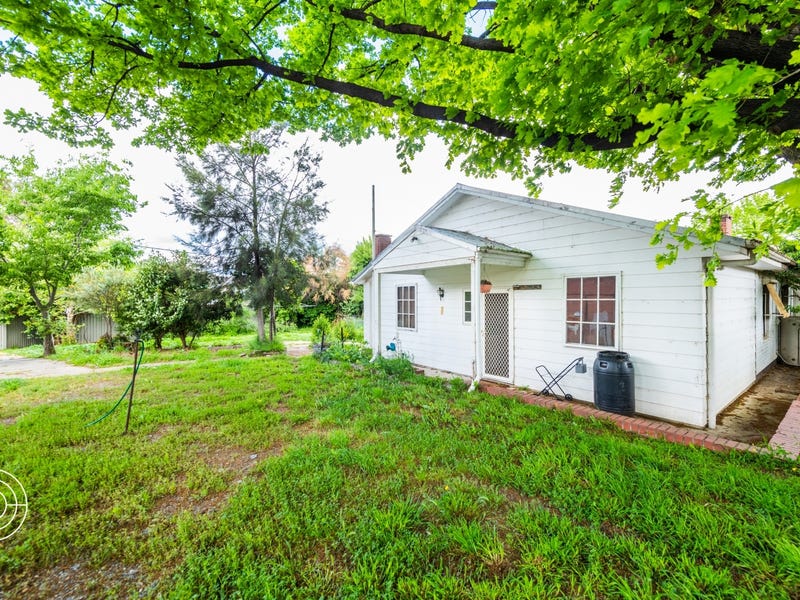 1820 Hayes Street, Queanbeyan, NSW 2620 Property Details