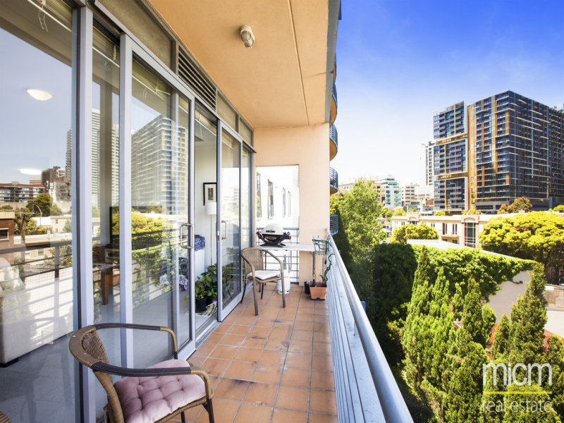 508/102 Wells Street, Southbank, Vic 3006 Property Details