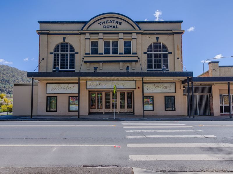 208 Main Street, Lithgow, NSW 2790