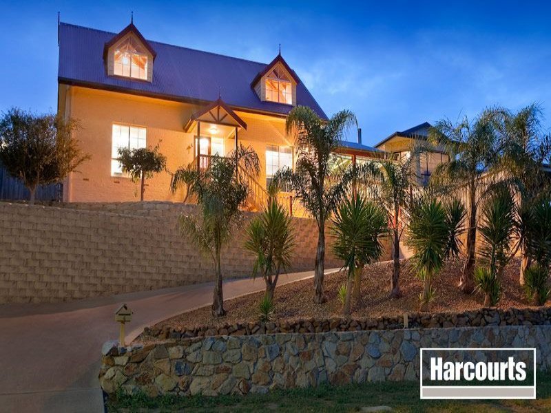 4 Lindley Terrace, Pakenham, Vic 3810 Property Details