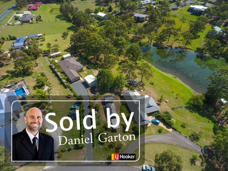 4 Headland Drive Hallidays Point Nsw 2430 Property Details