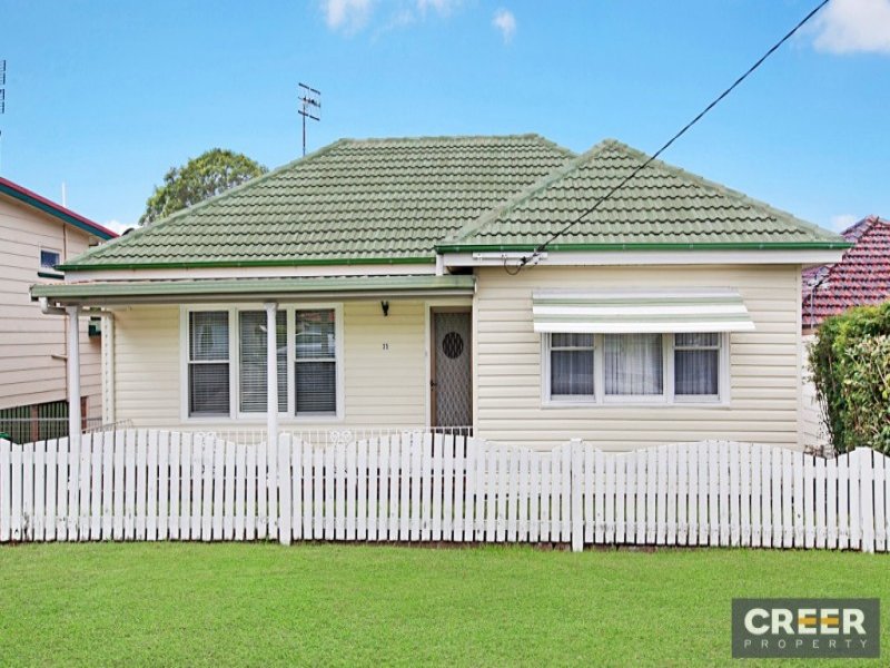 35 Brisbane Water Road, Adamstown, NSW 2289 Property Details