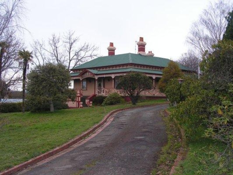 88 West Street, Daylesford, Vic 3460 Property Details