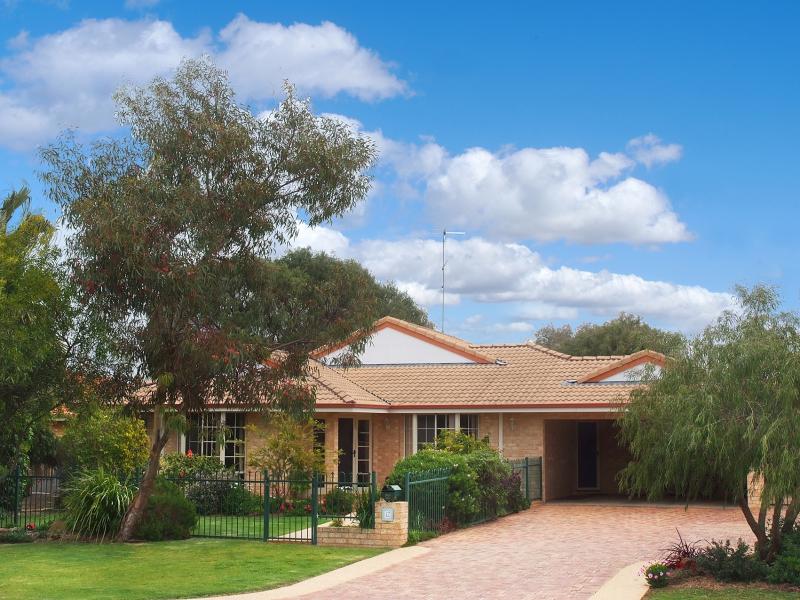 12 Alan Street, Busselton, WA 6280 Property Details