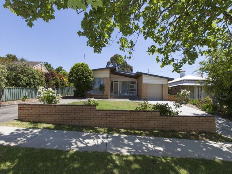 48 Barkly Street West, Ararat, Vic 3377 Property Details