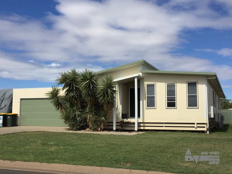 4 Summer Red Ct, Blackwater, Qld 4717 House for Sale