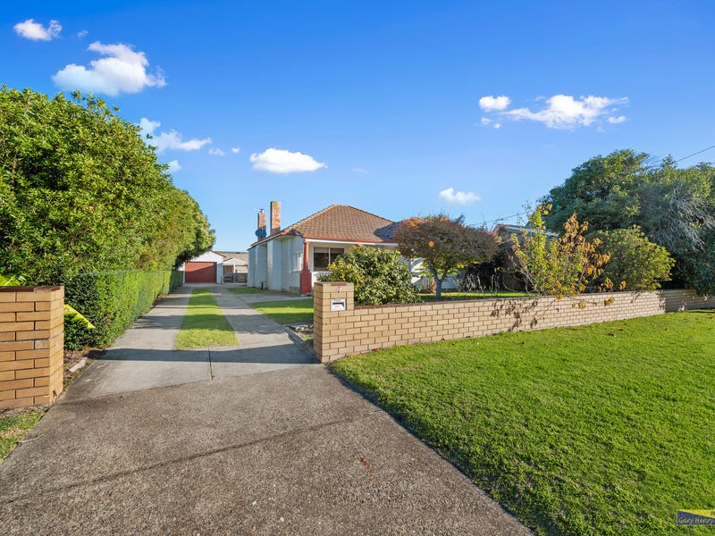 4 Lambert Street, Lakes Entrance, VIC 3909