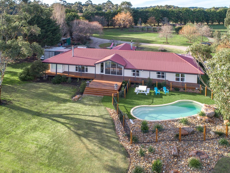 137 Tweddle Road, Gisborne South, VIC 3437