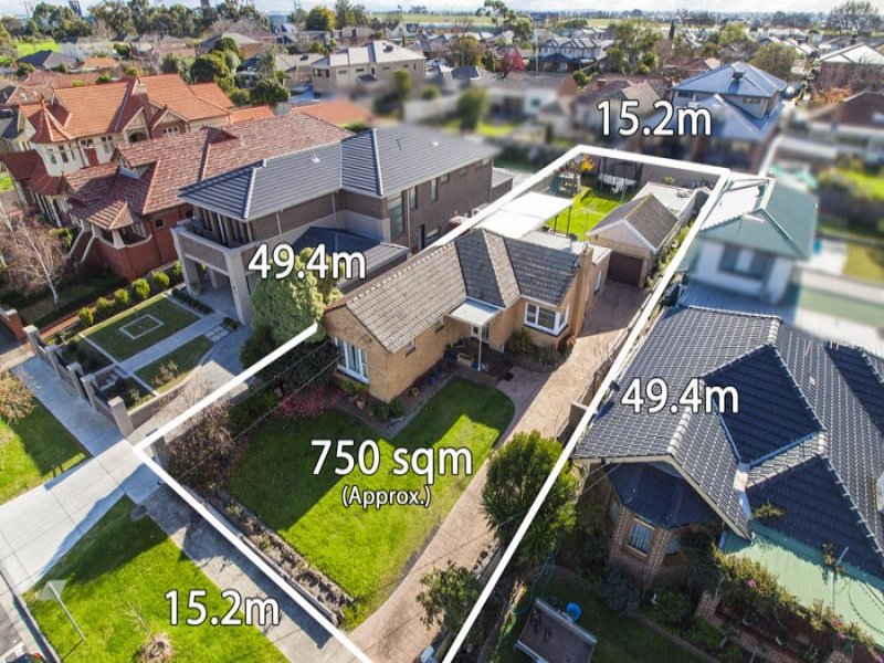 52 Lloyd Street, Strathmore, VIC 3041