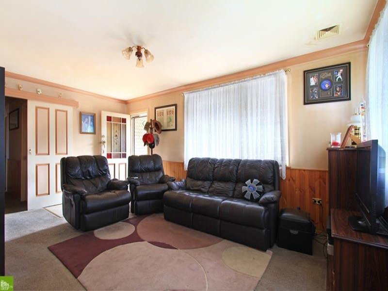 10 Brownsville Ave, Dapto, NSW 2530 Property Details