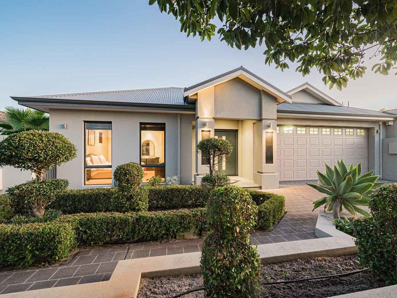 10 Halvorson Road, Morley, WA 6062