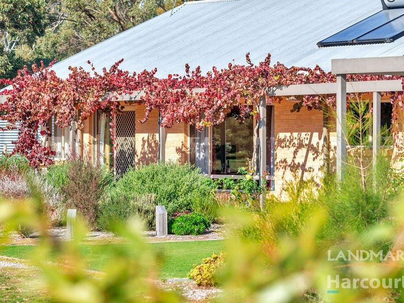 34 Washington Road, Riverton, SA 5412