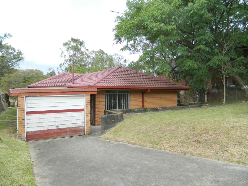 84 Indus Street, Camp Hill, QLD 4152