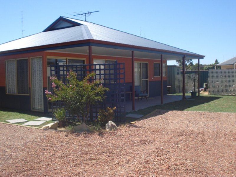 2 Cannon Place, South Bunbury, WA 6230